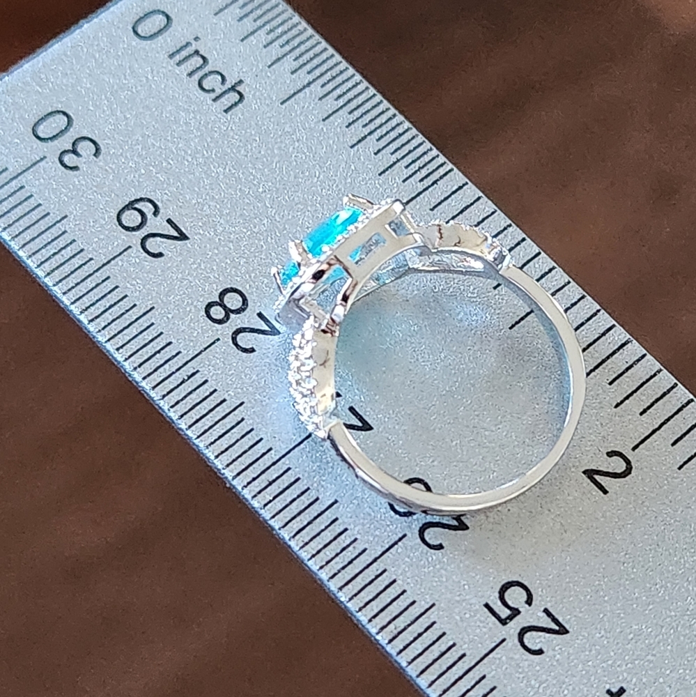 925 Sterling Silver Aquamarine and White Topaz Size 7 Ladies Ring NEW - Picture 3 of 8